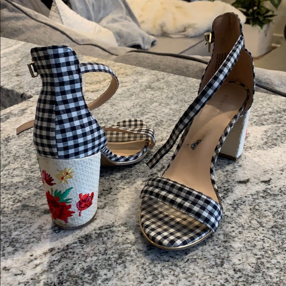 Kenneth Cole Kitten Heels